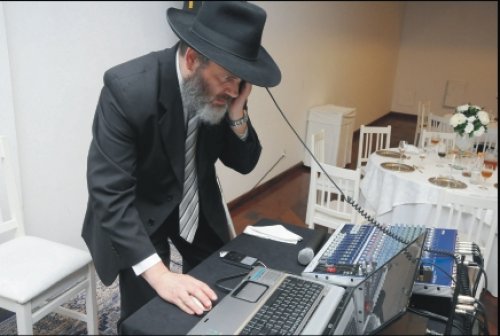 Novo Conceito de Música Judaica para Eventos Ortodoxos no Brasil - Dati DJ