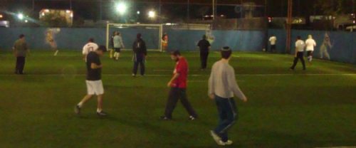 Grupo Semanal de Futebol no Playball Society Pompéia