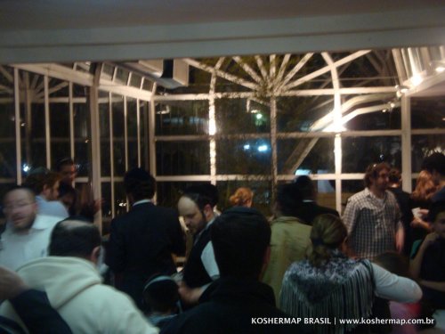 Buffet Maison Menora promove evento especial na noite de Tisha Be'Av do The Chofetz Chaim Heritage Foundation