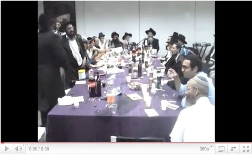 Vídeo Cassetada de Purim: A Virada da Mesa