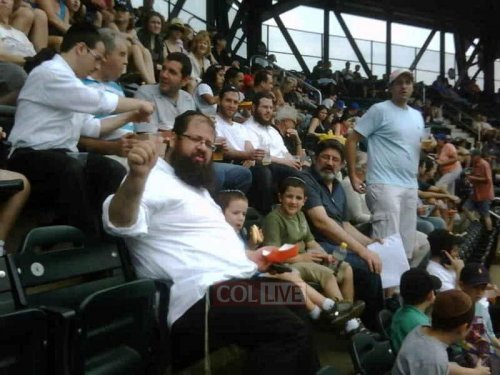 Fotos: Brasileiros em Viagem a NY para Guimel Tamuz participam do Yankees-Mets Baseball Game