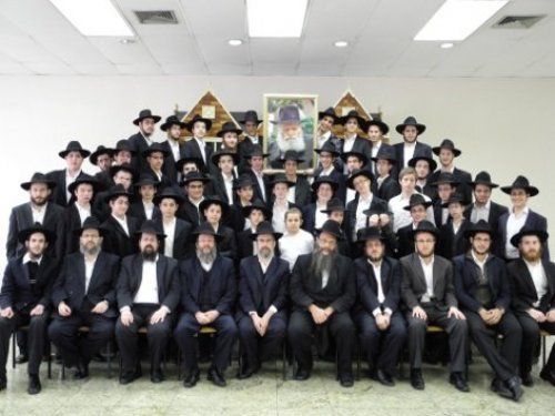 Foto Oficial da Yeshivá Lubavitch 2011 - 5771