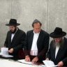 FOTOS: Empresário Benjamin Steinbruch da CSN e FIESP em Viagem a New York Participa de Visita Significativa ao Ohel do Rebe de Lubavitch