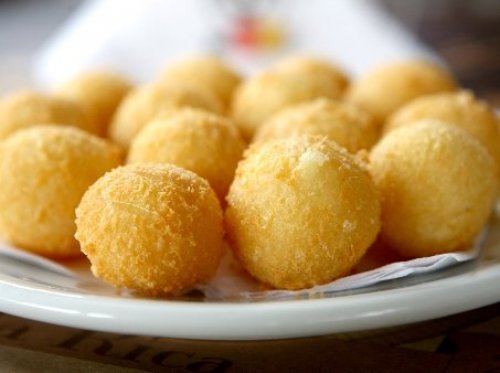 Receita de Bolinhas de Queijo para Chanucá