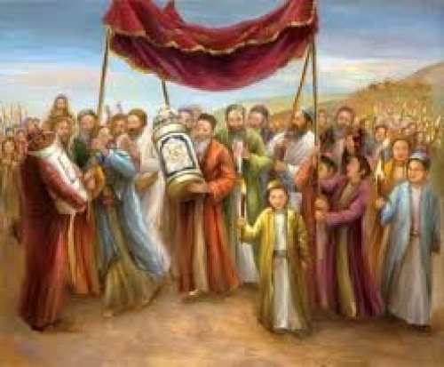 Hachnassat Sefer Torá Leiluy Nishmat Stella Esther Elimelek Z"L em Shavuot